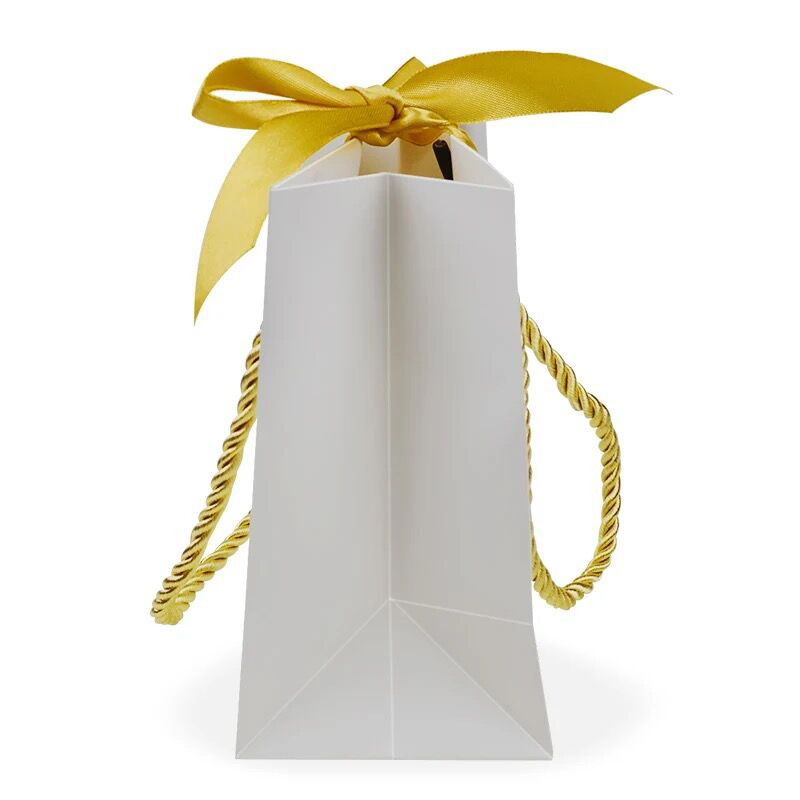 Custom Printed White Gift Bags with Your Own Logo Metallic Handle Paper Bags for Sale